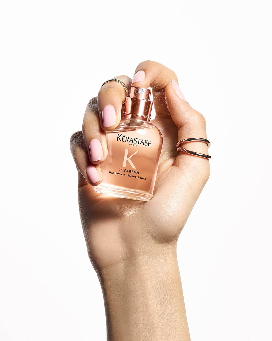 ENTER THE WORLD OF GLOSS - Care for your hair - ケラスターゼ公式